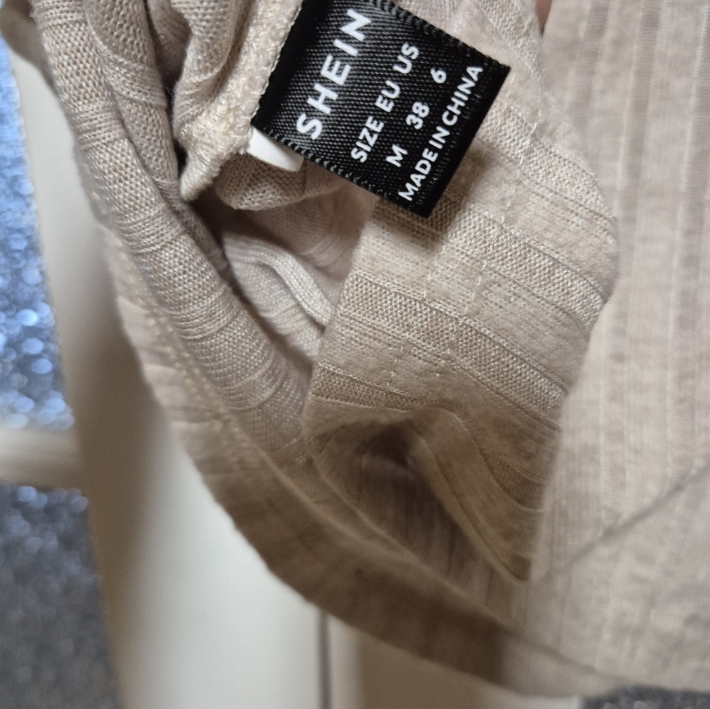4 Pc Loungewear Beige Ribbed Knit Set 6 - Picture 11 of 12